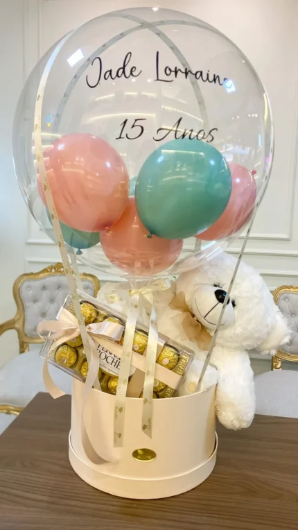 Box personalizada com pelúcia e chocolate