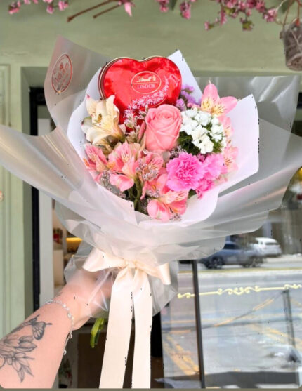 Ramalhete de flores com chocolate